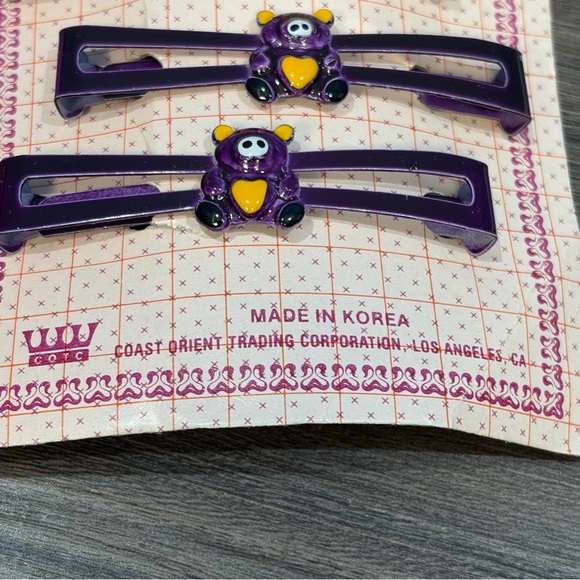 Set Of 4 Vintage Hand Painted Animal Hair Clips And 12 Jelly Bracelets - Picture 8 of 16